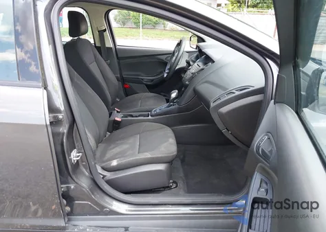 2016 Ford Focus S из США, поврежденный, VIN 1FADP3E26GL207998